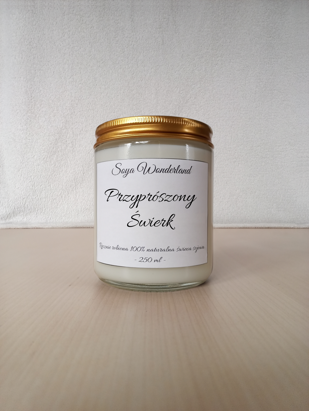 Przyprószony Świerk